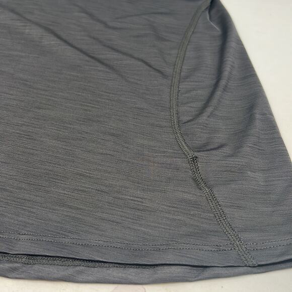 Under Armour Women's Gray Heat Gear Semi Fitted  Activewear Pullover Top Medium - Picture 14 of 14